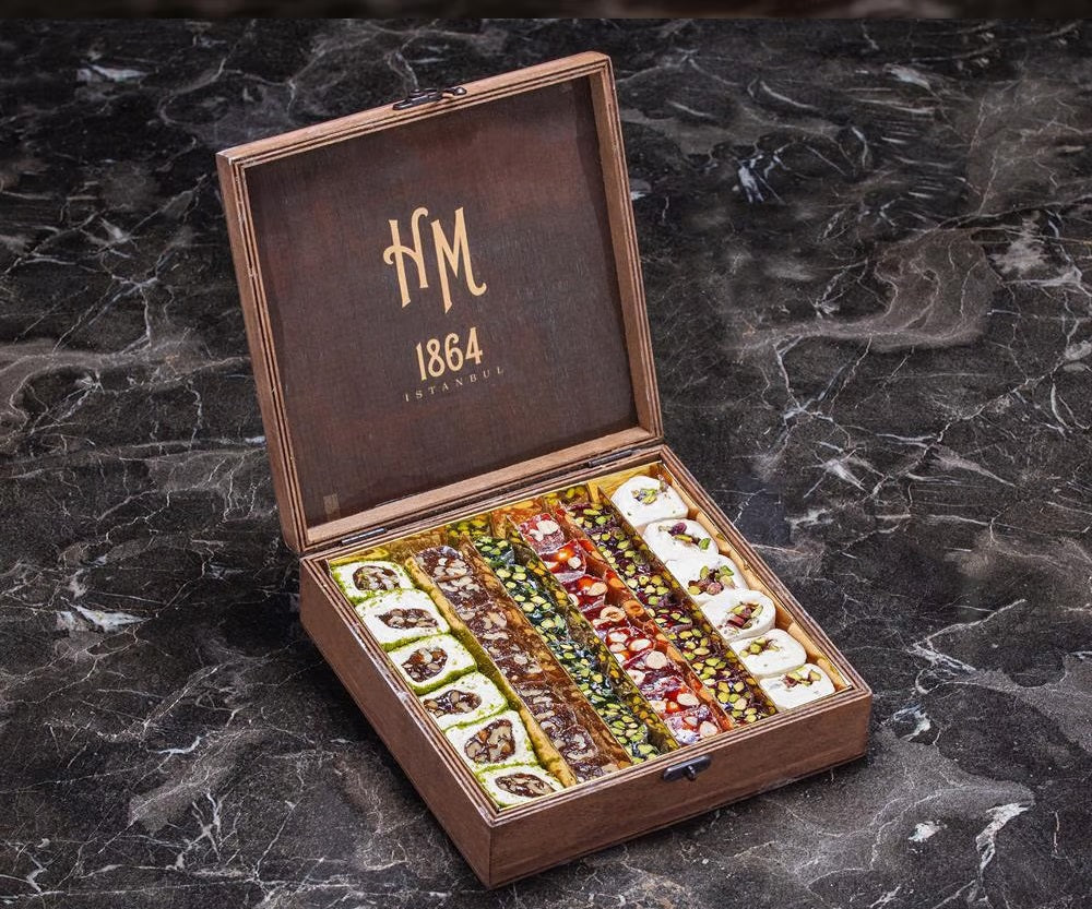Hafiz Mustafa 1864 Premium Mixed Delight (Wooden Box) SF Traders
